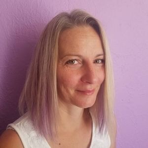 Meet your Posher, Michele